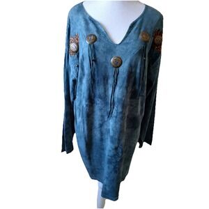 Cover Charge One Size L/XL Green  Blind intricate floral metal rosettes Western